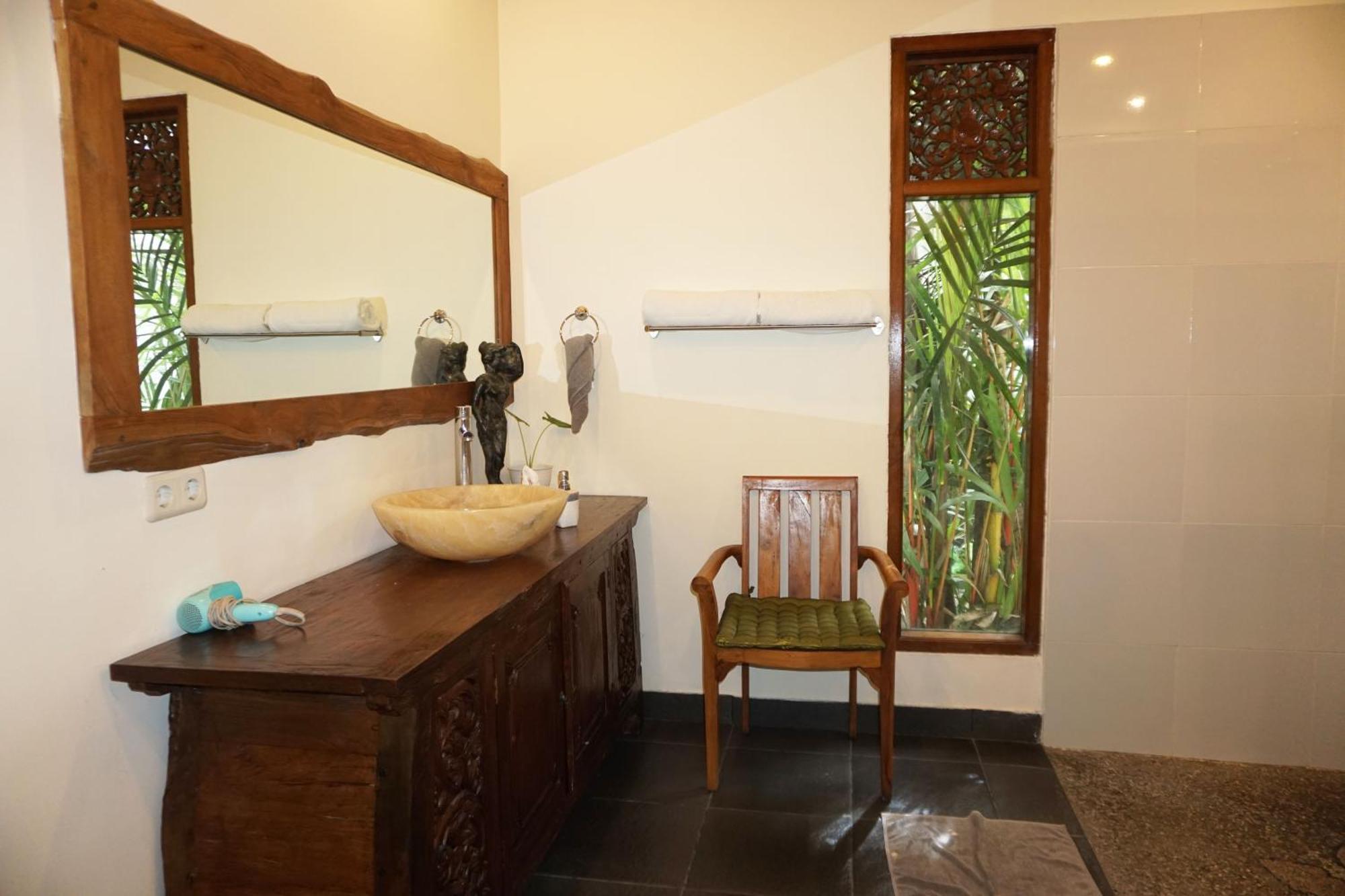 Villa Heliconia Ubud  Ngoại thất bức ảnh